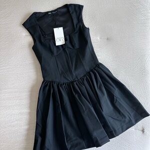 ZARA SQUARE NECK PLEATED DRESS - New With Tags - Size XS